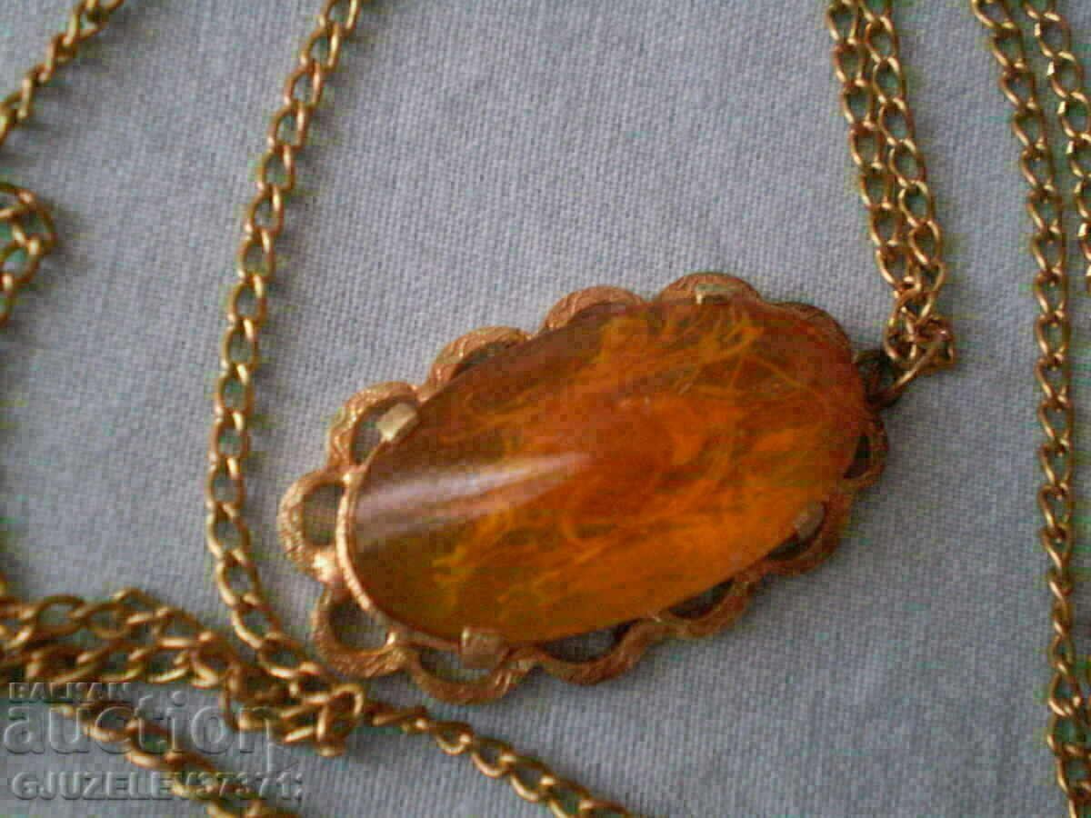women's necklace from TOPEN FROM AMBER USSR - 5