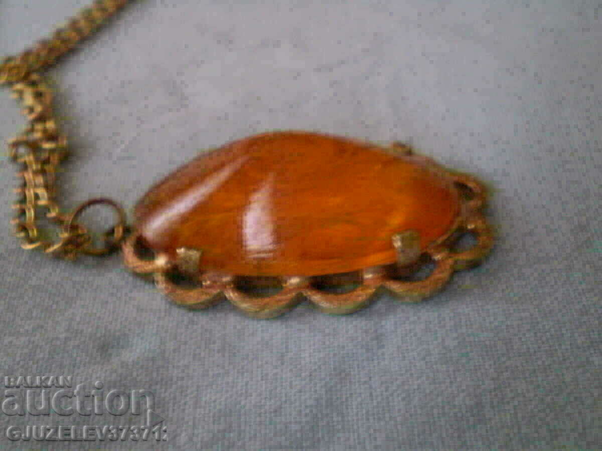 women's necklace from TOPEN FROM AMBER USSR - 6