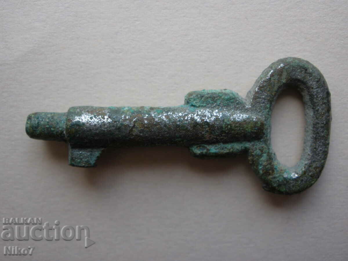 Old, small, interesting key. with price 6.99 BGN | € 3.57 Old, small, interesting key. with price 6.99 BGN | € 3.57