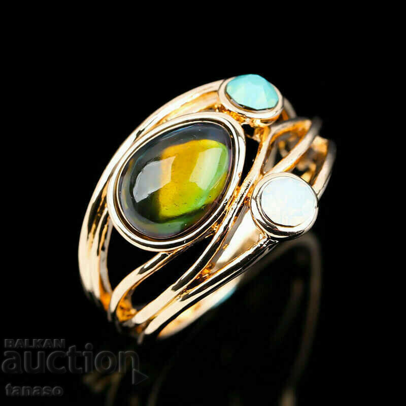 Inel opal, aurit