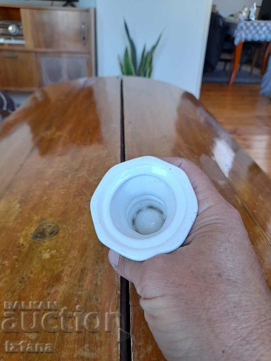 Delivery of Old porcelain vase, vase Delivery of Old porcelain vase, vase