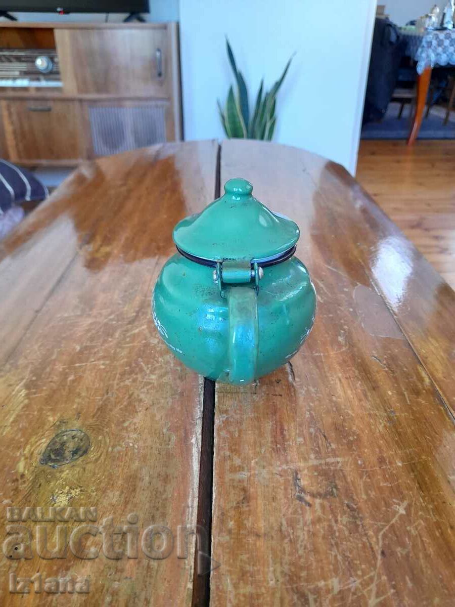 Livrarea fierbător de apă emailat veche Livrarea fierbător de apă emailat veche