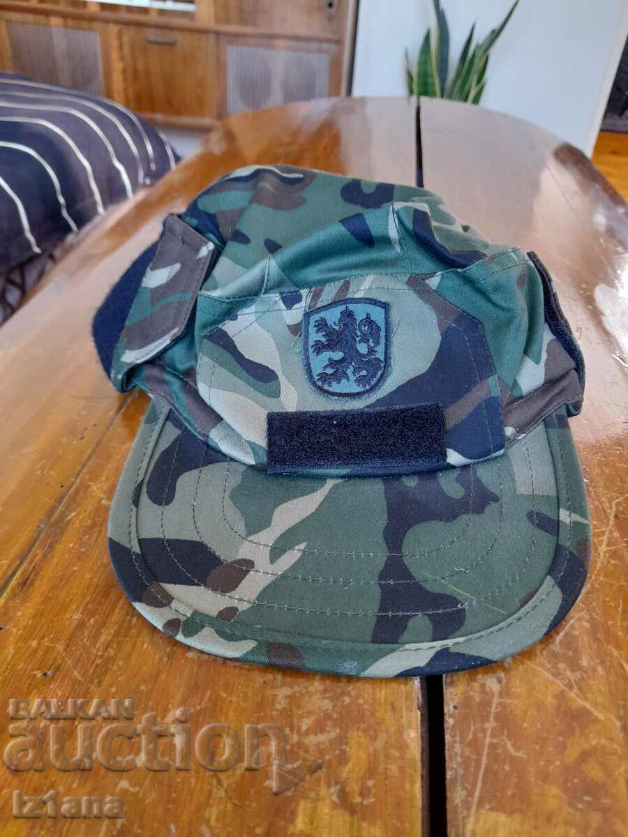 Camouflage cap, camouflage