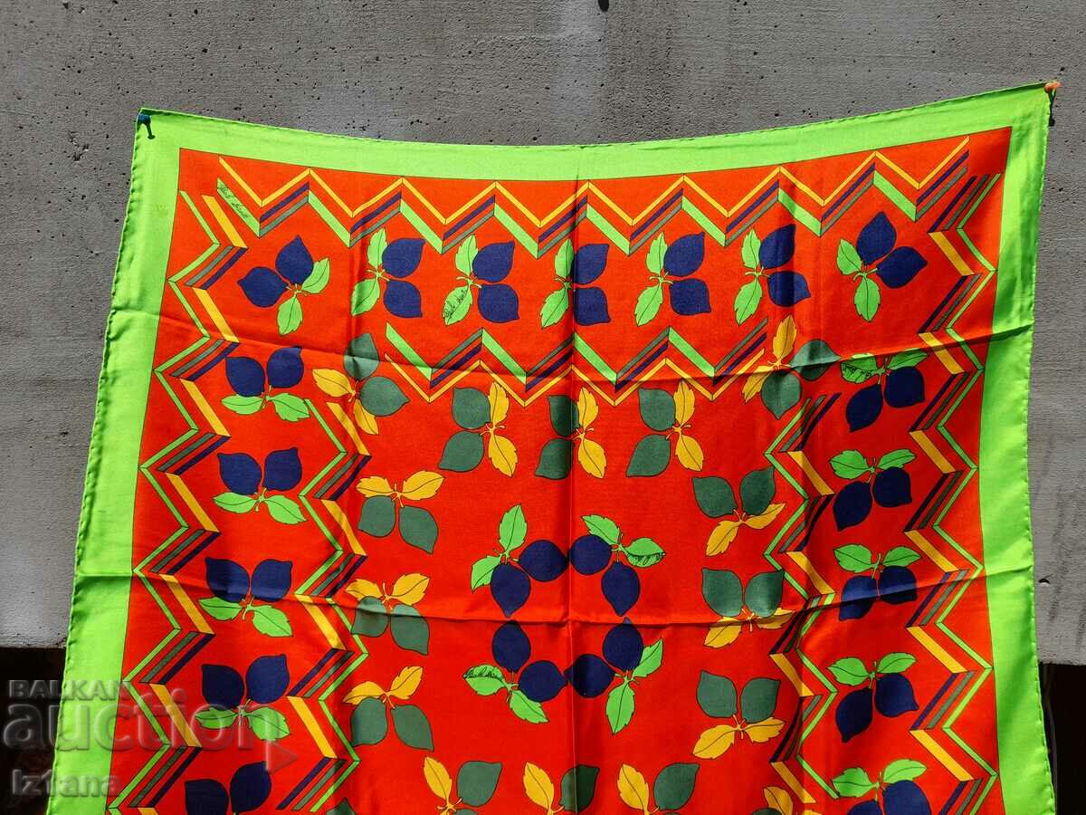 Vechi vălului cu preț 10.00 BGN | € 5.11