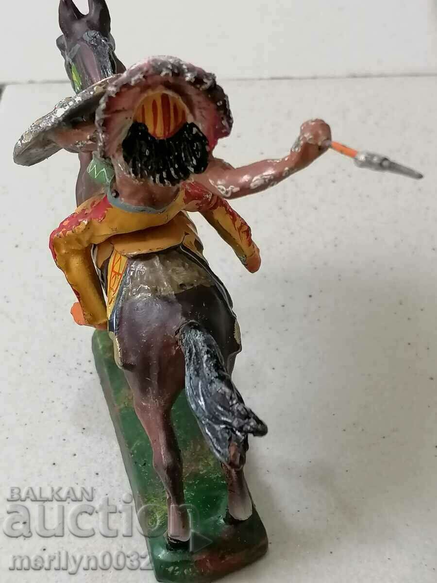 Индианец с кон фигура ELASTOLIN Germany 20-30год пластика - 6 Индианец с кон фигура ELASTOLIN Germany 20-30год пластика - 6