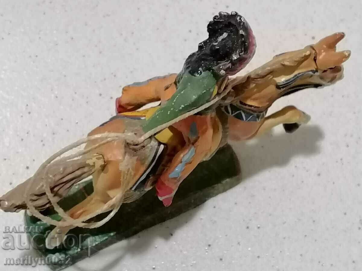 Indian with the figure of ELASTOLIN Germany 20-30 years of plastic - 6 Indian with the figure of ELASTOLIN Germany 20-30 years of plastic - 6