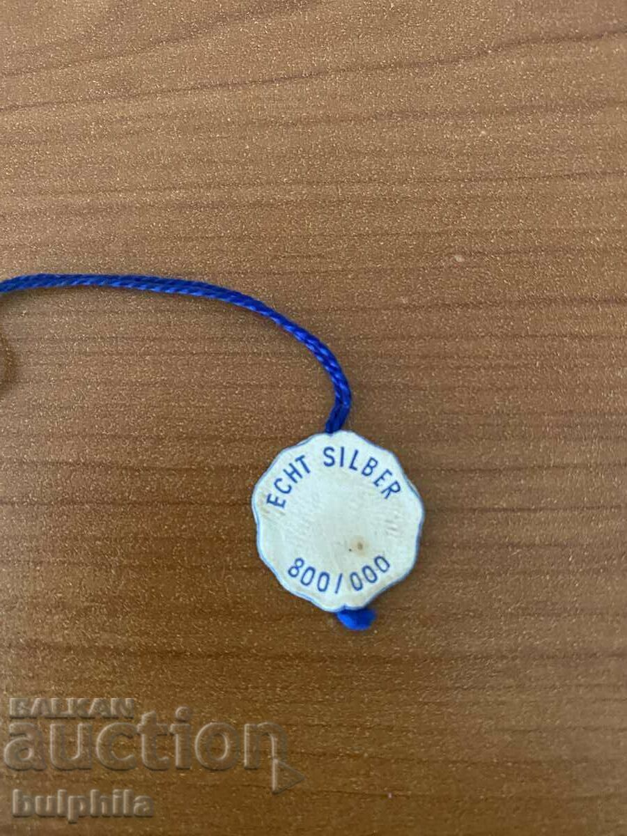 Delivery of Set of 6 silver dessert forks and 6 spoons (2). Delivery of Set of 6 silver dessert forks and 6 spoons (2).