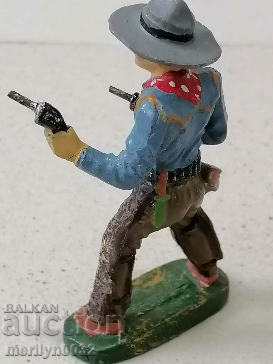 Auction Cowboy figure ELASTOLIN Germany 20-30 years of plastic Auction Cowboy figure ELASTOLIN Germany 20-30 years of plastic
