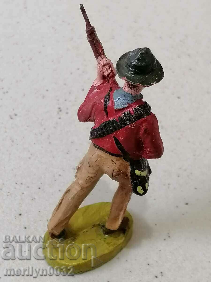 Delivery of Cowboy figure DURO Germany 20-30 years of plastic Delivery of Cowboy figure DURO Germany 20-30 years of plastic
