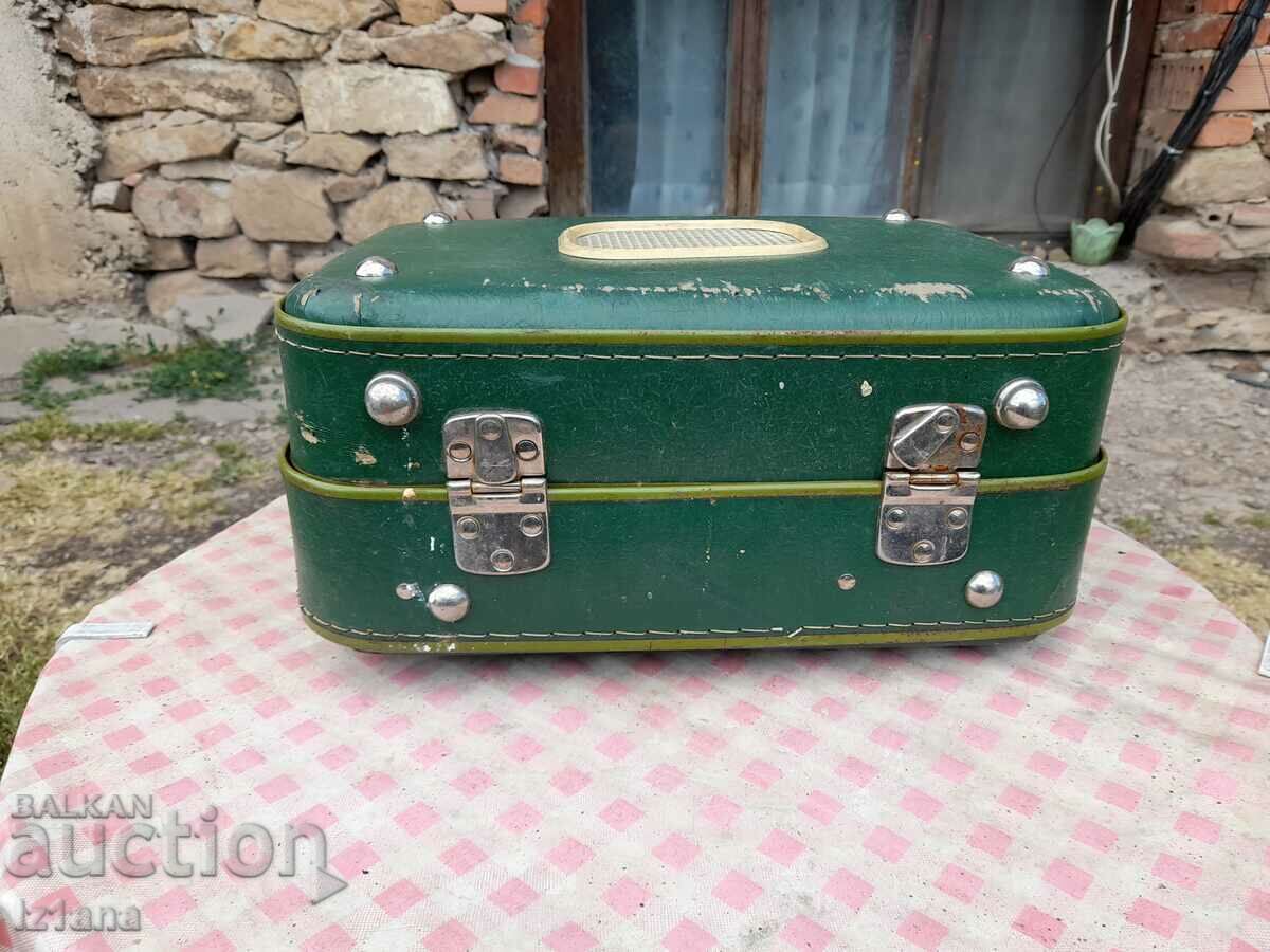 Old turntable case - 6 Old turntable case - 6