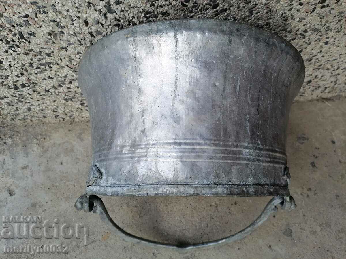 Auction Tinned boiler, baker, water tank, copper copper pot Auction Tinned boiler, baker, water tank, copper copper pot