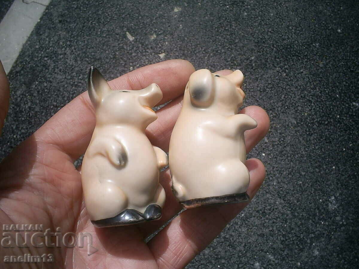PORCELAIN SALT PIGS WITH SILVER FEET with price 85.00 BGN | € 43.46 PORCELAIN SALT PIGS WITH SILVER FEET with price 85.00 BGN | € 43.46
