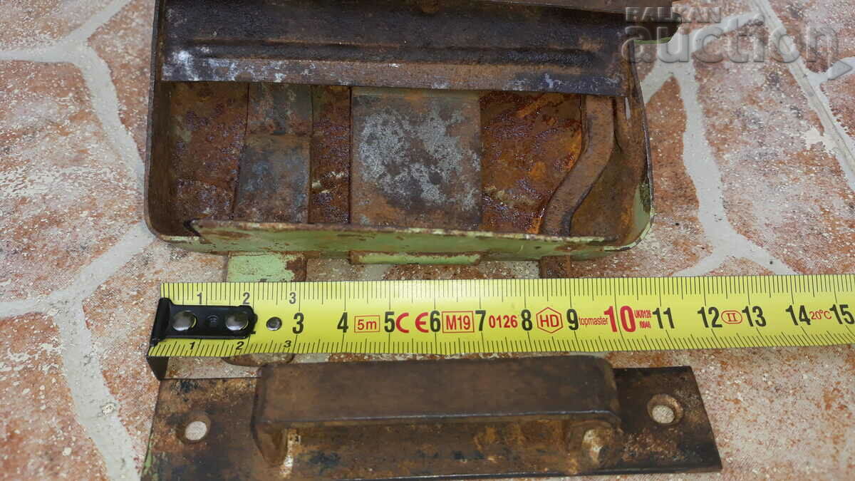 ancient primitive lock - 5 ancient primitive lock - 5