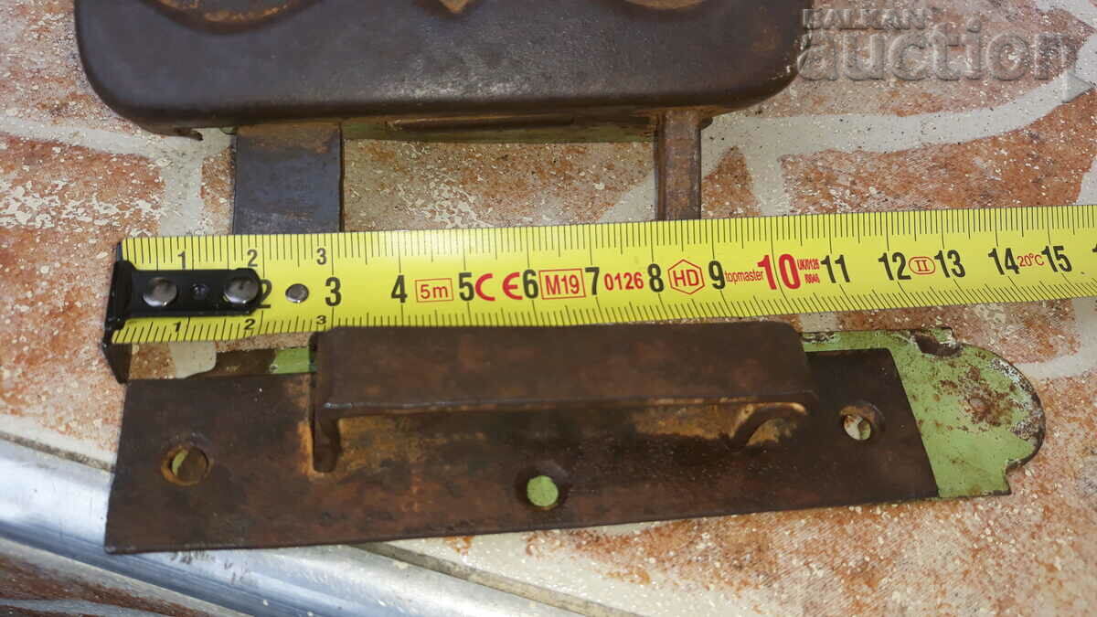 ancient primitive lock - 6 ancient primitive lock - 6