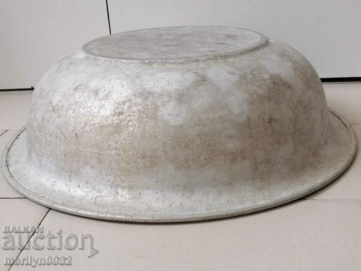 Auction Aluminum basin household kettle bucket bowl Auction Aluminum basin household kettle bucket bowl