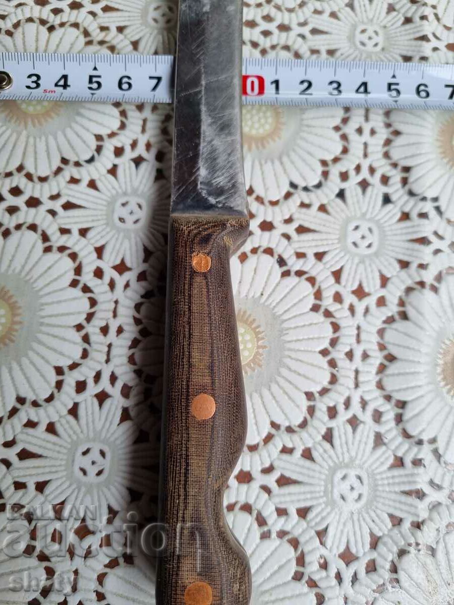 Auction An old knife Auction An old knife