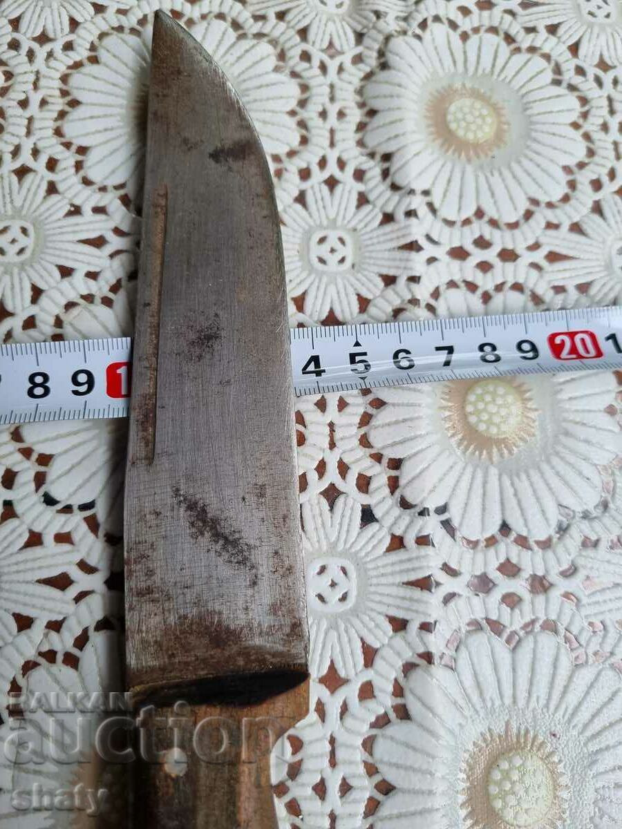 Delivery of An old knife Delivery of An old knife