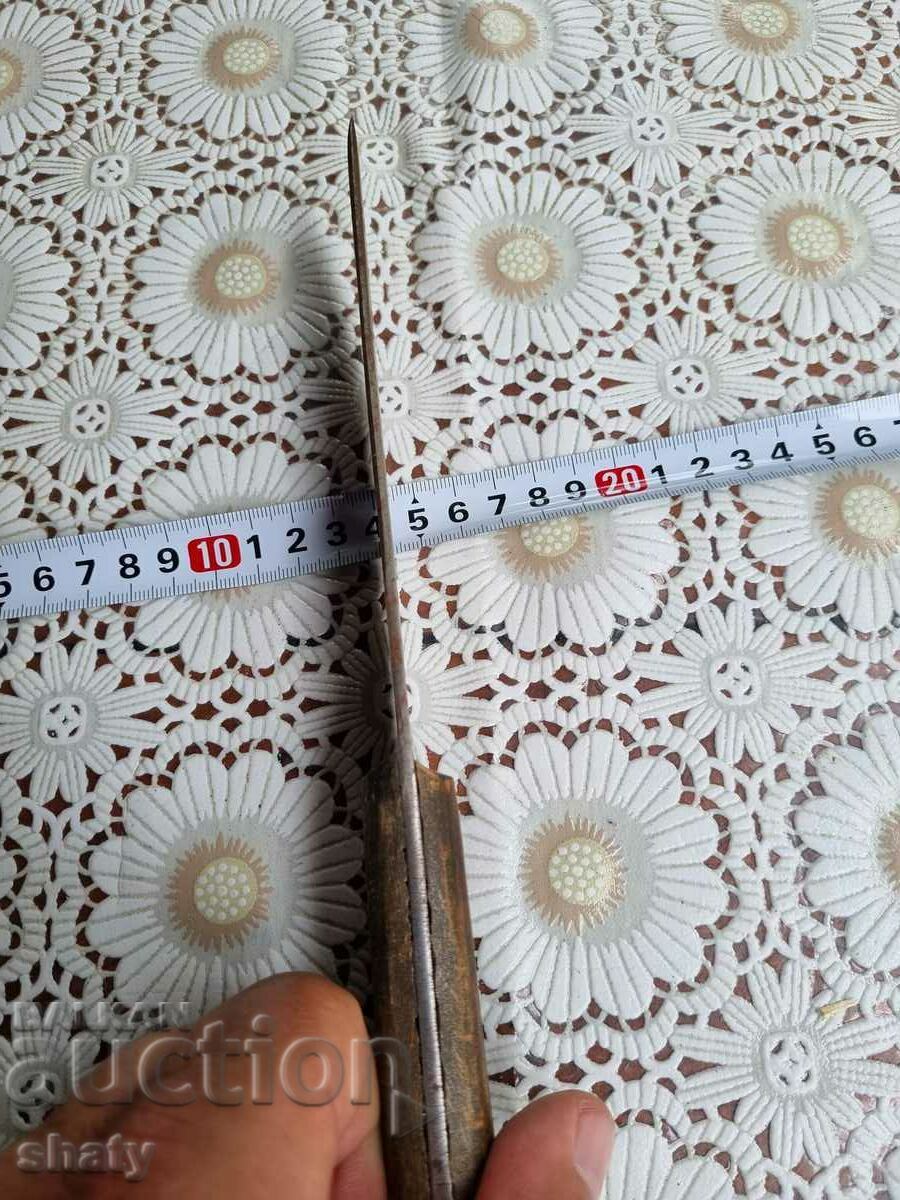 An old knife - 5 An old knife - 5