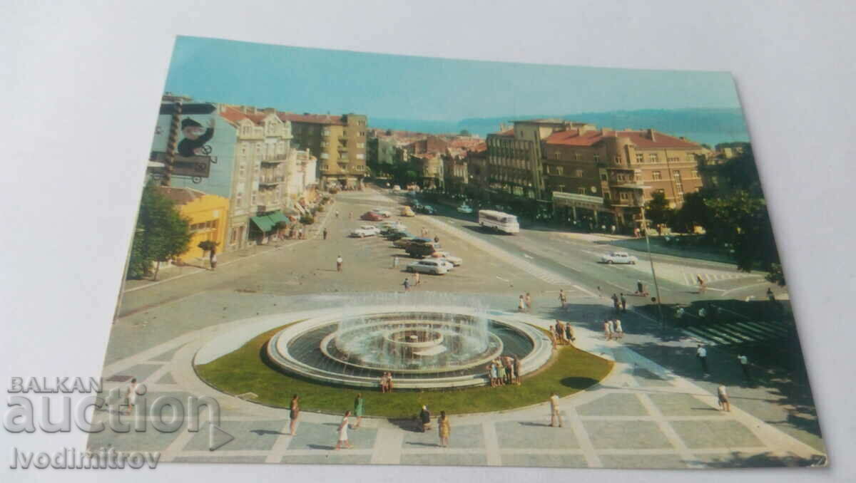 Пощенска картичка Варна Площад Девети септември