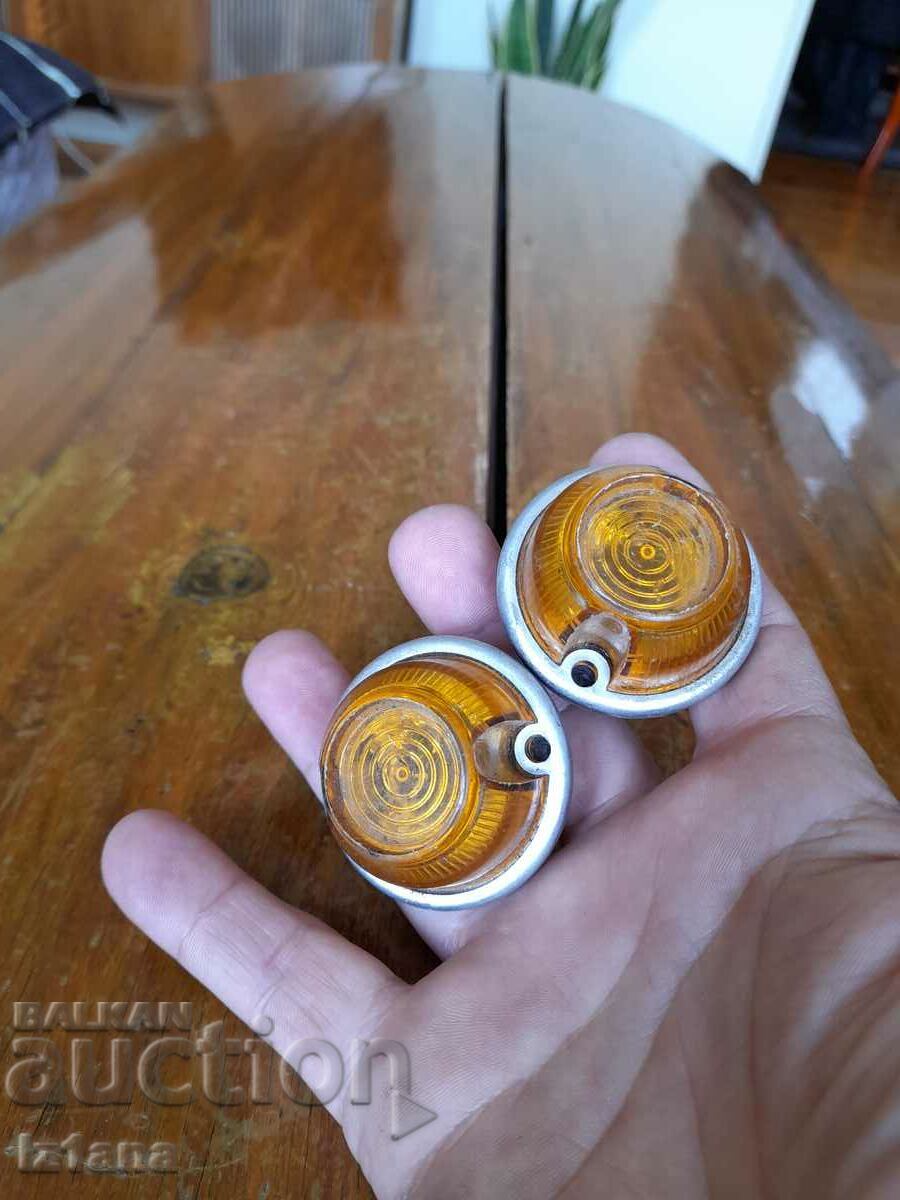 Auction Old turn signal, turn signal Moskvich Auction Old turn signal, turn signal Moskvich