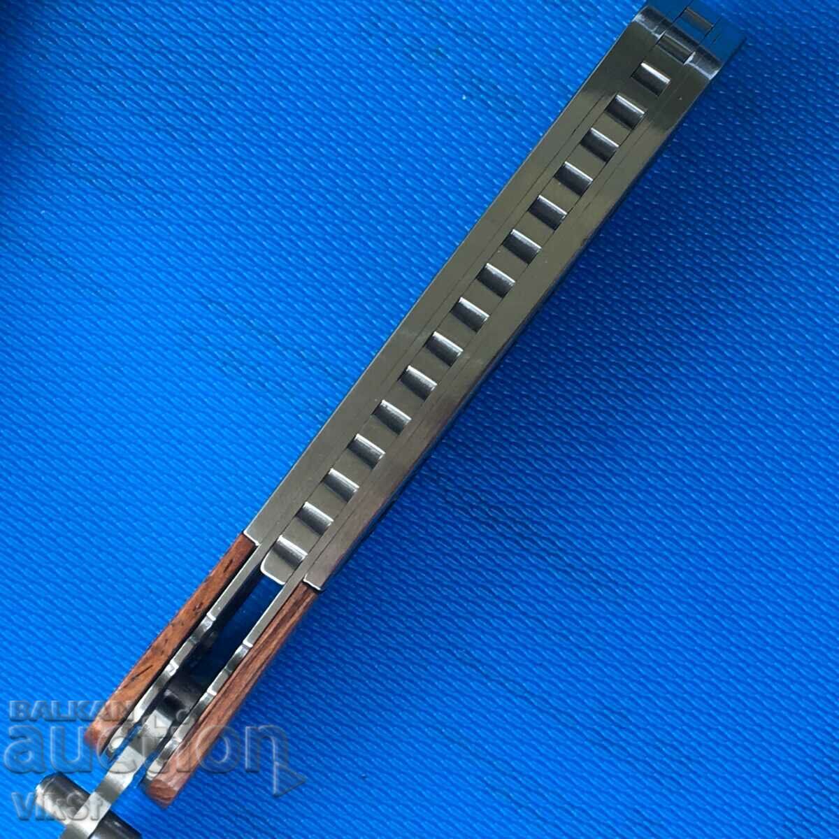 Delivery of Russian folding pocket knife with case "ELENI" steel 65x13 Delivery of Russian folding pocket knife with case "ELENI" steel 65x13