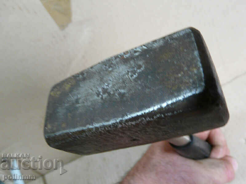 Delivery of Swedish hammer - BILTEMA