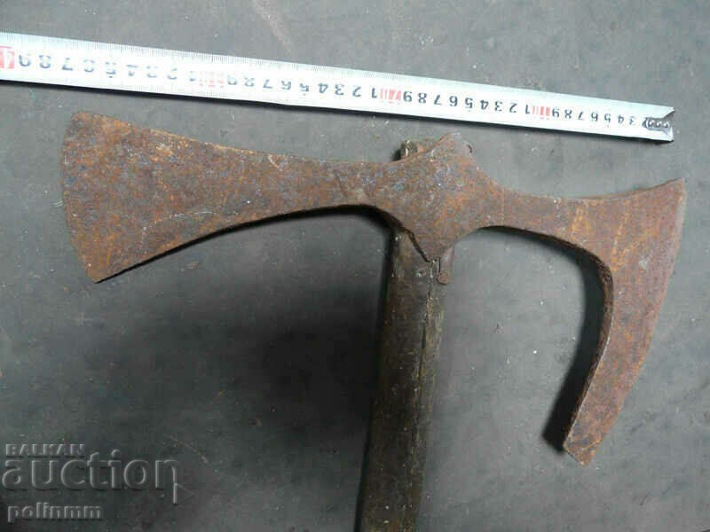 Batashka ax - Pelka with price 750.00 BGN | € 383.47