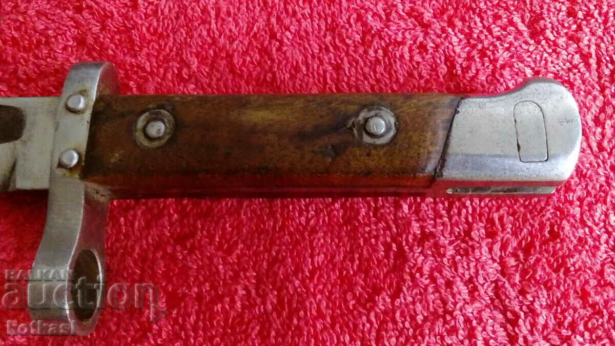 Delivery of Old bayonet cania lopus ERNST BUSCH SOLINGEN unsharpened markiro Delivery of Old bayonet cania lopus ERNST BUSCH SOLINGEN unsharpened markiro