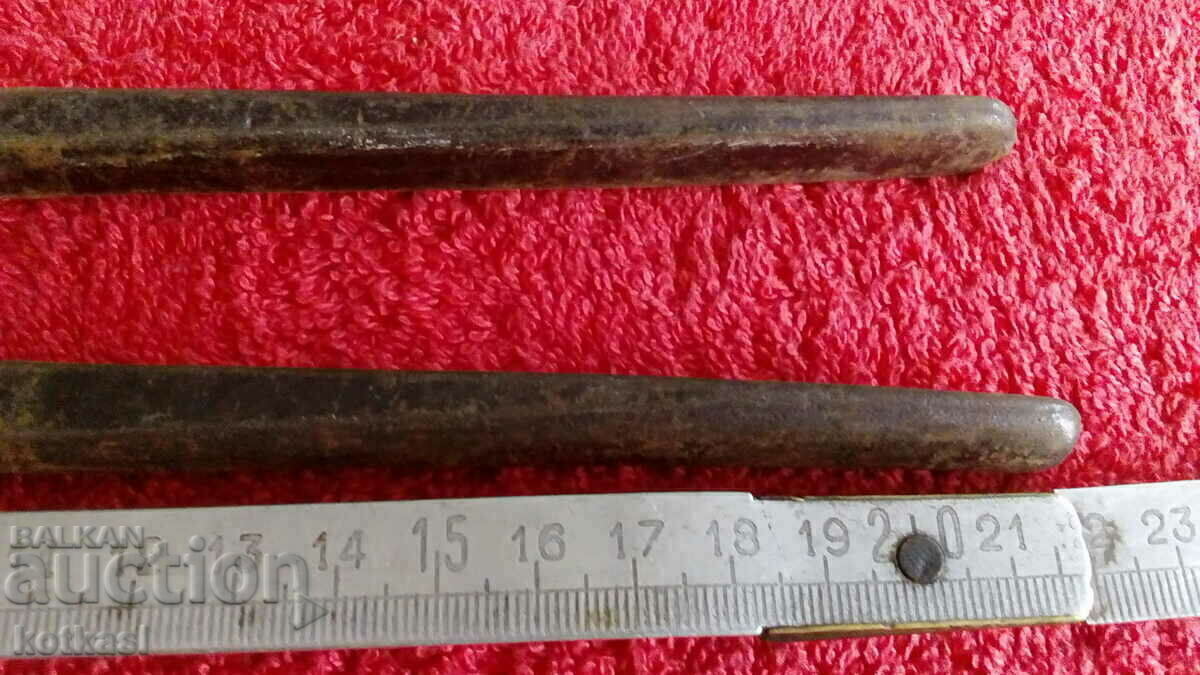 Auction Old metal pliers torpedo marking master Auction Old metal pliers torpedo marking master