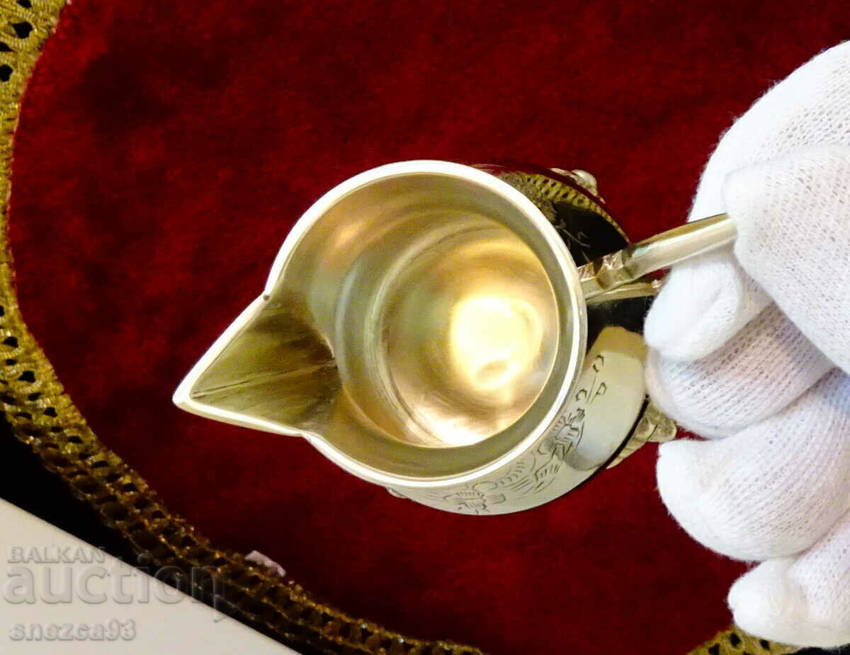 Delivery of English lathe, jug, baroque. Delivery of English lathe, jug, baroque.