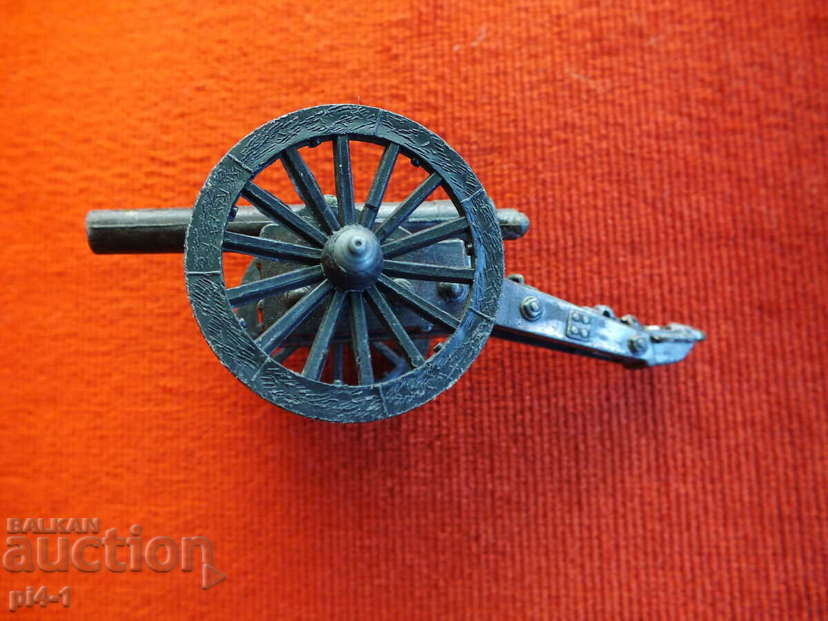 Auction Old metal cannon top sharpener Auction Old metal cannon top sharpener
