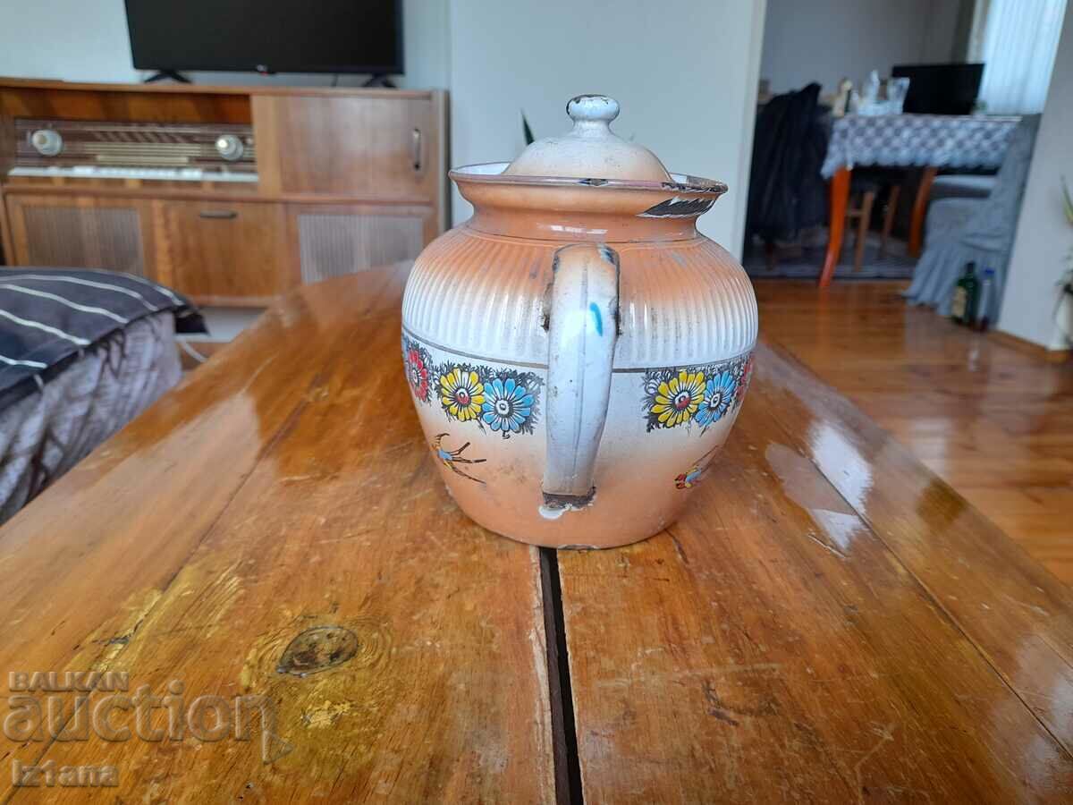 Delivery of Old enamel teapot Delivery of Old enamel teapot