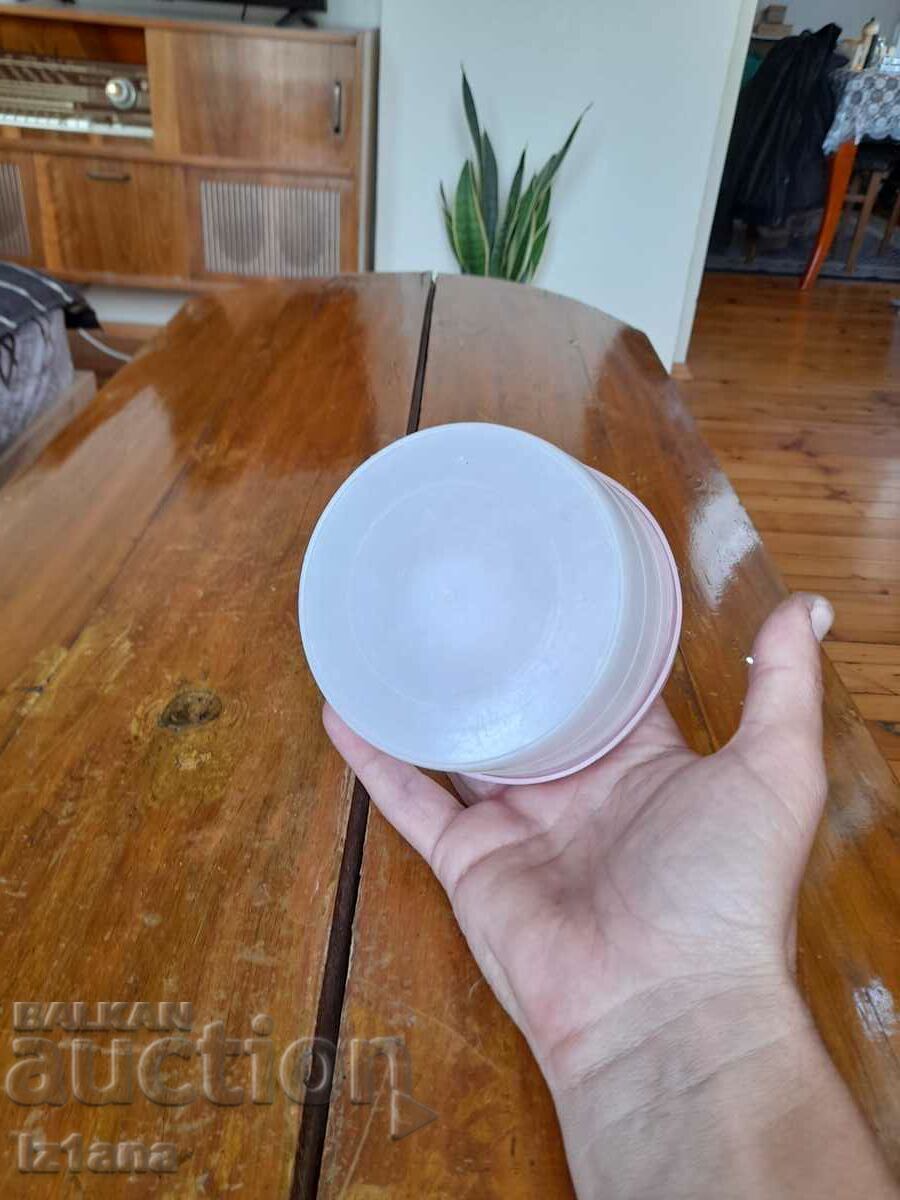 Delivery of Old box of Sesame Tahan Halva Delivery of Old box of Sesame Tahan Halva