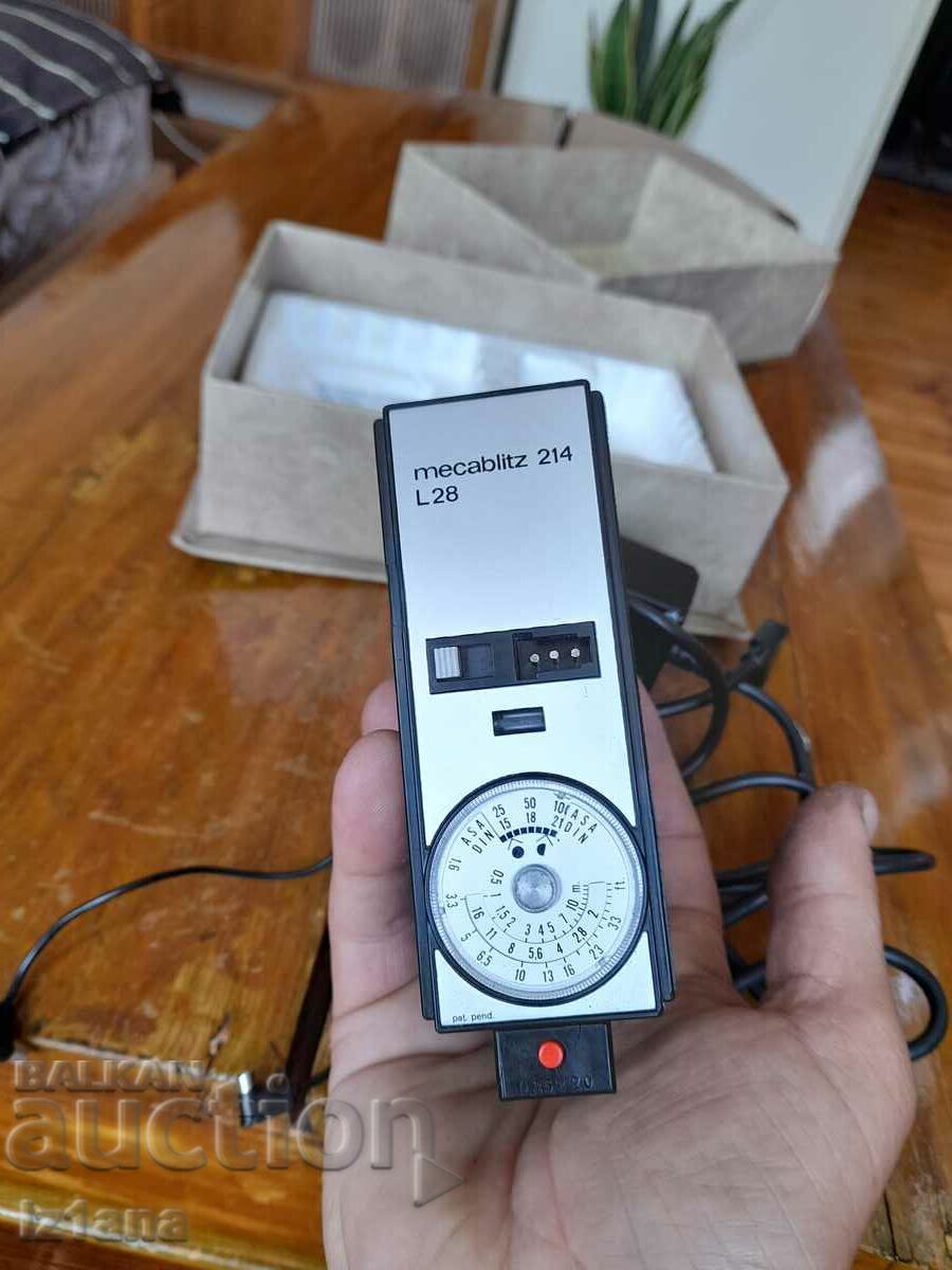 Metz Camera Flash - 5 Metz Camera Flash - 5