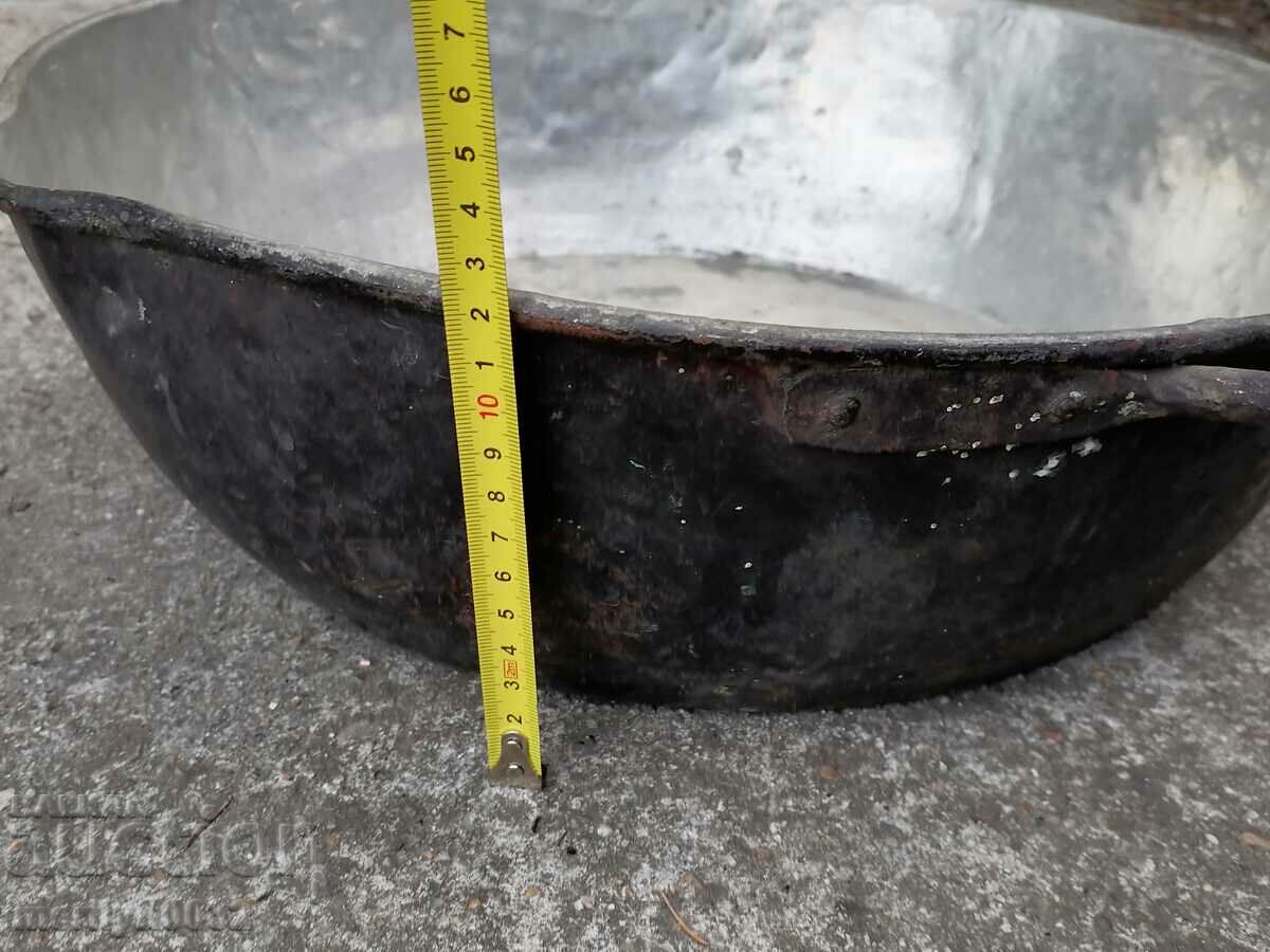 Old copper tray sahan copper tray pan blue with price 130.00 BGN | € 66.47 Old copper tray sahan copper tray pan blue with price 130.00 BGN | € 66.47