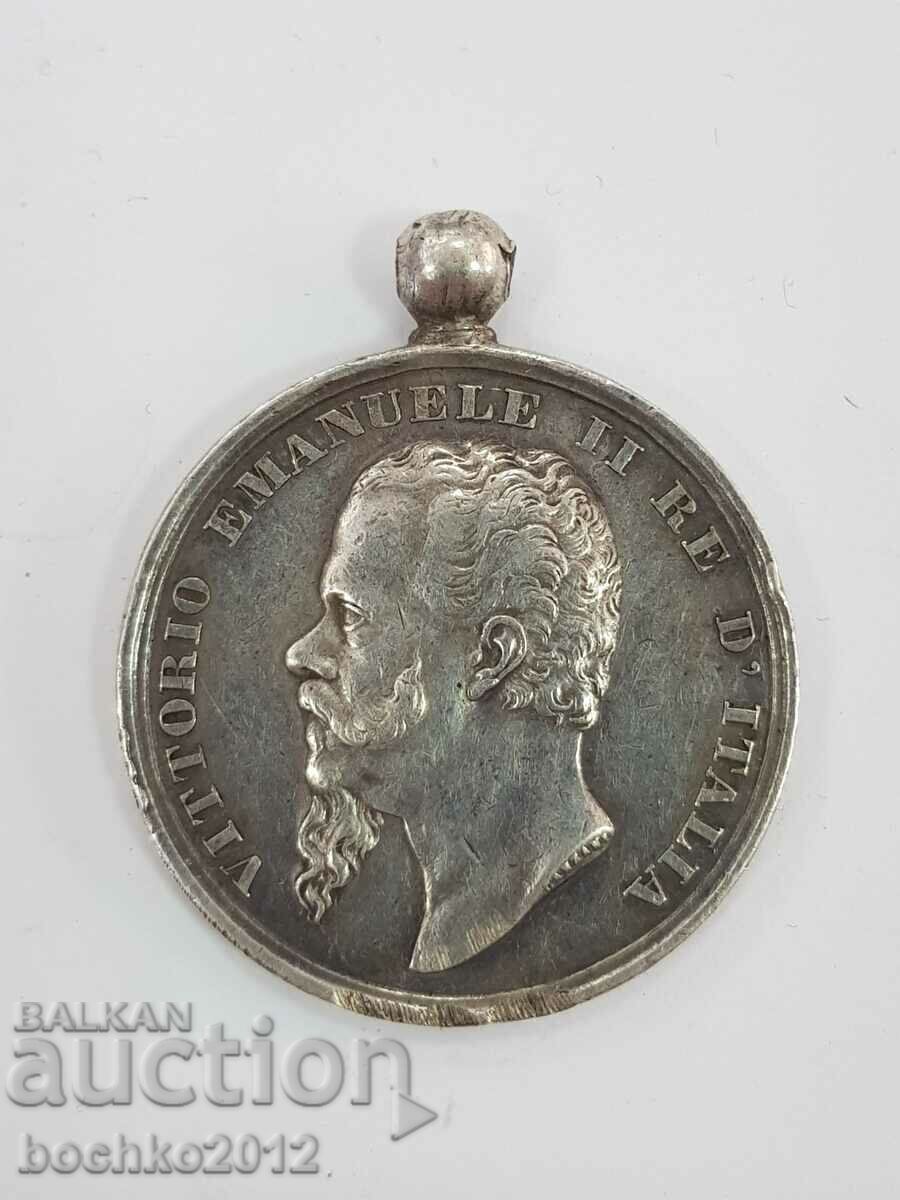 Very rare Italian silver medal Vittorio Emanuele Very rare Italian silver medal Vittorio Emanuele