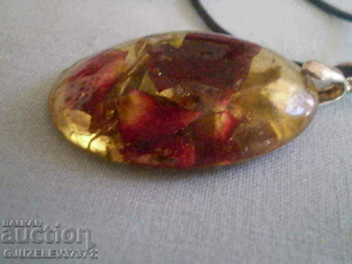 Delivery of Flower pendant with leather and silver 925 Delivery of Flower pendant with leather and silver 925