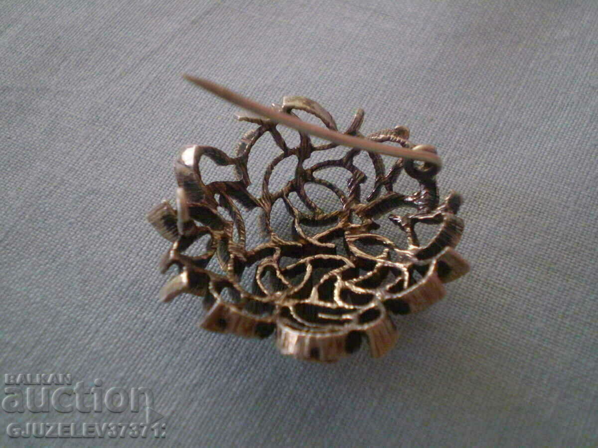 Broșă unică de damă realizată în întregime manual din miere solidă - 7