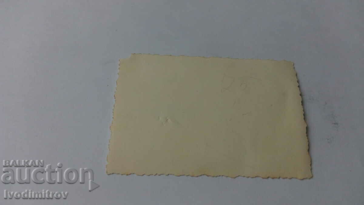 Photo Sliven Students in front of the monument to Hadji Dimitar with price 1.35 BGN | € 0.69