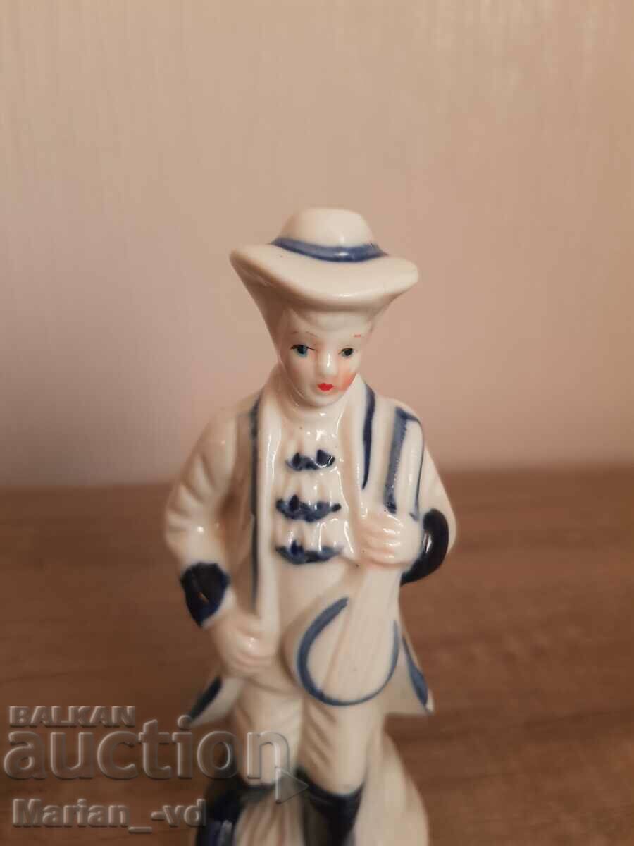 σχήμα πορσελάνη με τιμή 15.00 BGN | € 7.67 σχήμα πορσελάνη με τιμή 15.00 BGN | € 7.67