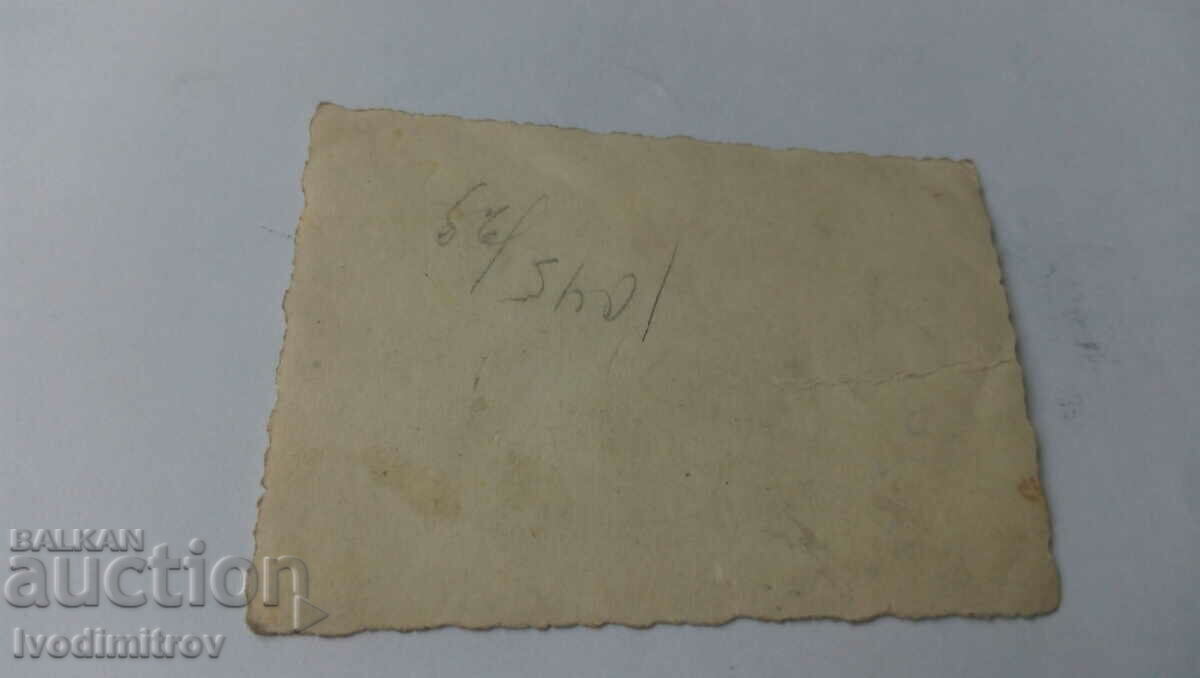 Φωτογραφία Σοφία Τρεις γυναίκες σε μια βόλτα με τιμή 2.35 BGN | € 1.20 Φωτογραφία Σοφία Τρεις γυναίκες σε μια βόλτα με τιμή 2.35 BGN | € 1.20