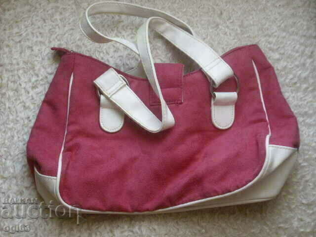 Handbag 1 with price 10.00 BGN | € 5.11 Handbag 1 with price 10.00 BGN | € 5.11