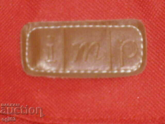 Delivery of Handbag 2 Delivery of Handbag 2