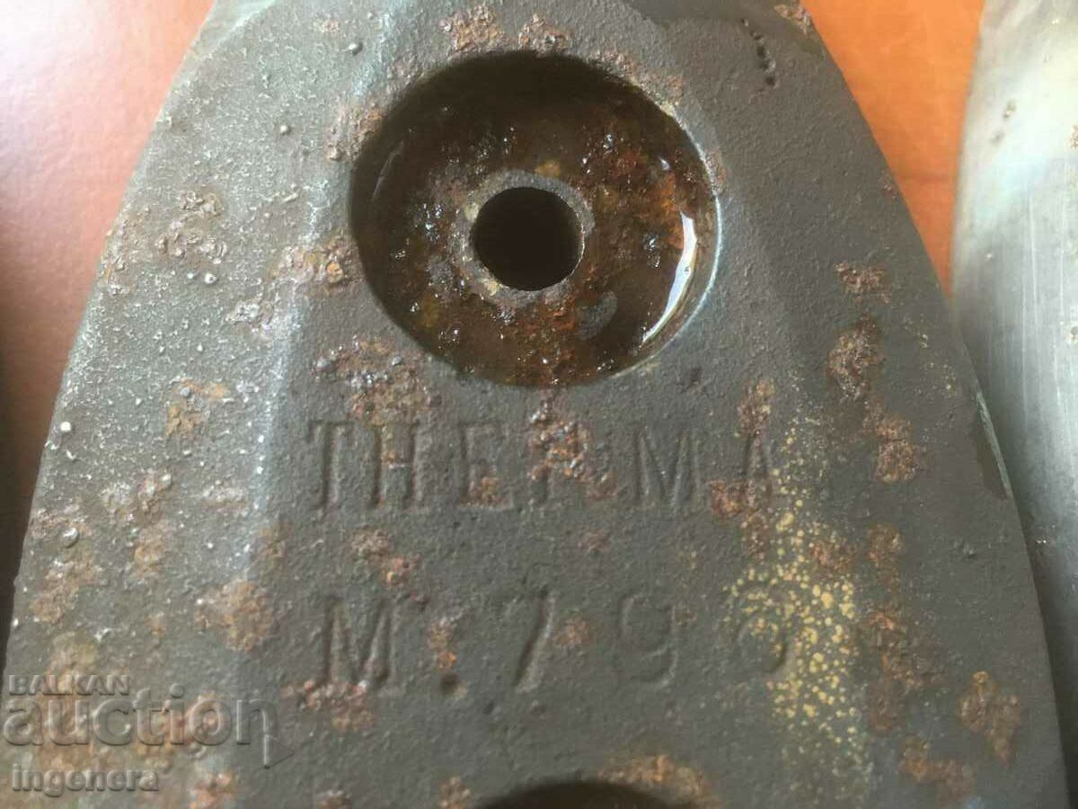 ROYAL IRON 150 V MANUFACTURED BY EDISON - 5 ROYAL IRON 150 V MANUFACTURED BY EDISON - 5