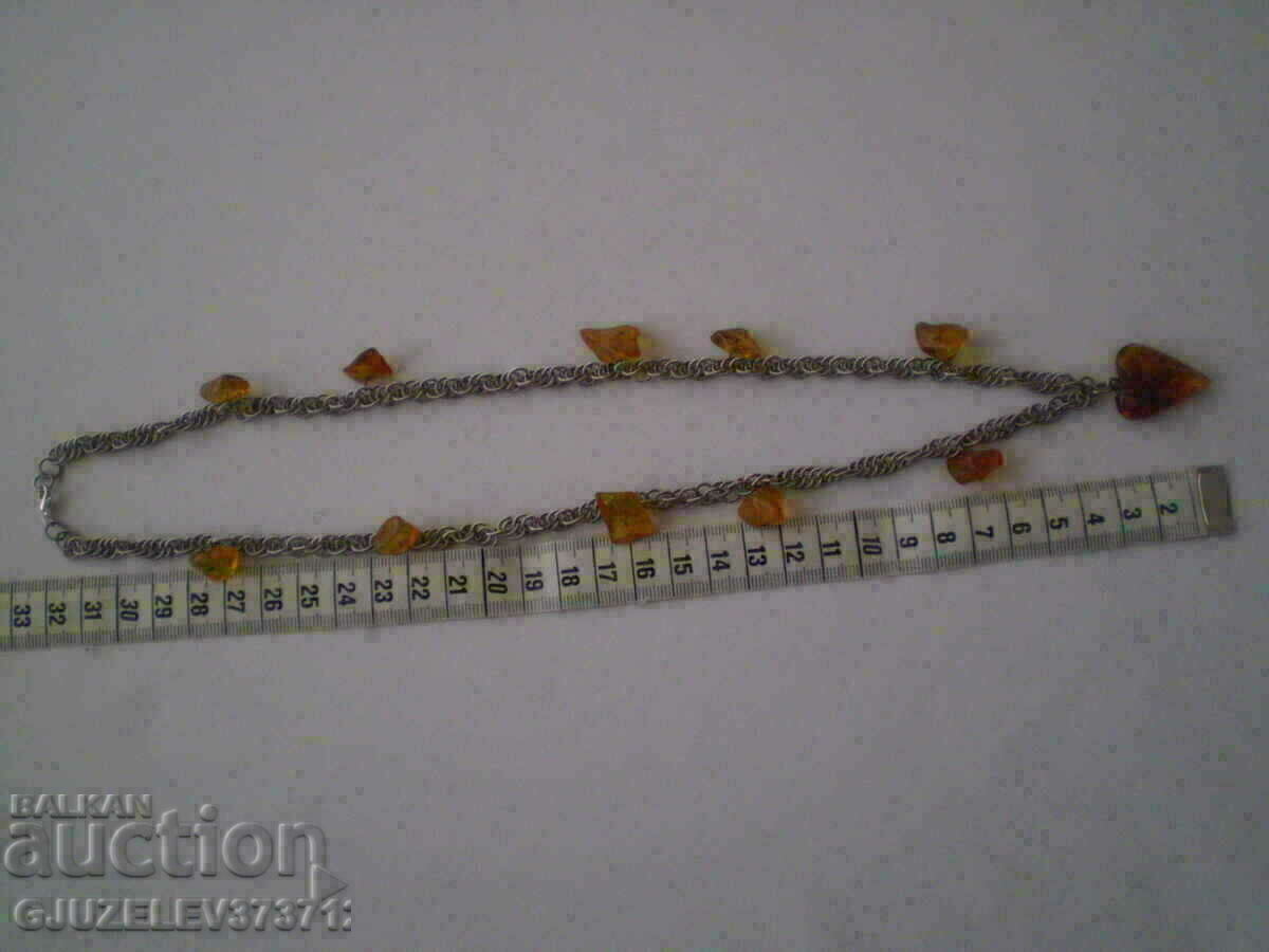 Delivery of Vintage beautiful women's necklace natural amber Delivery of Vintage beautiful women's necklace natural amber