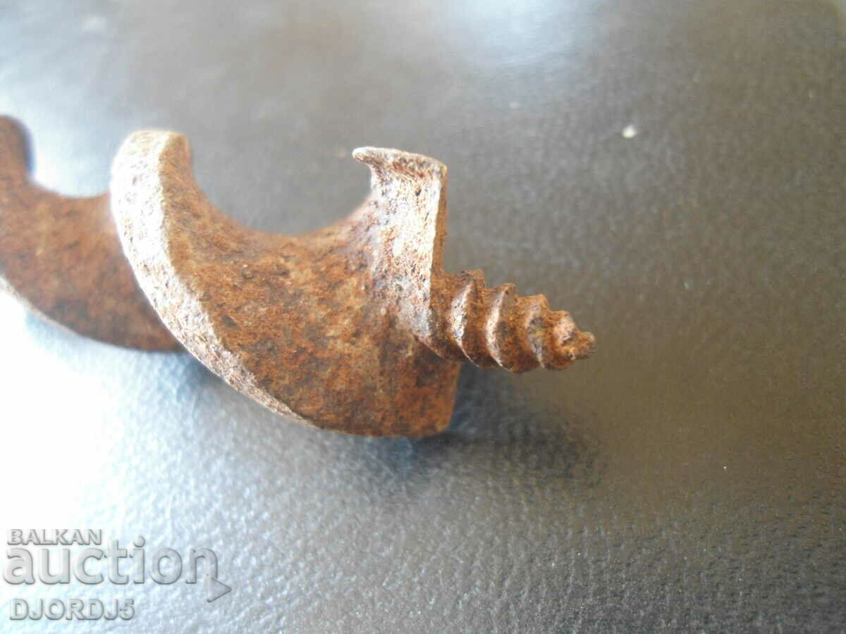 Auction Old drill, chipping Auction Old drill, chipping