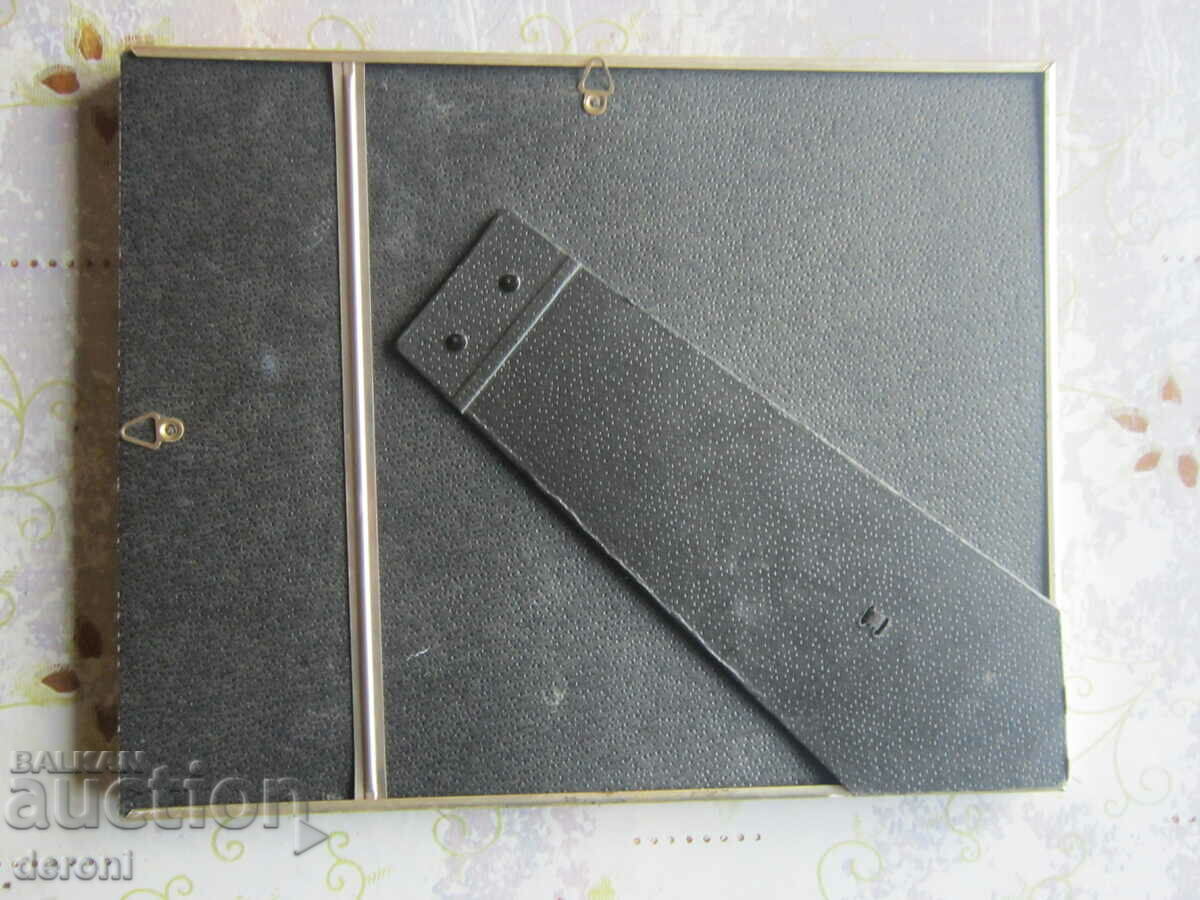 Delivery of Old painting The Arc de Triomphe