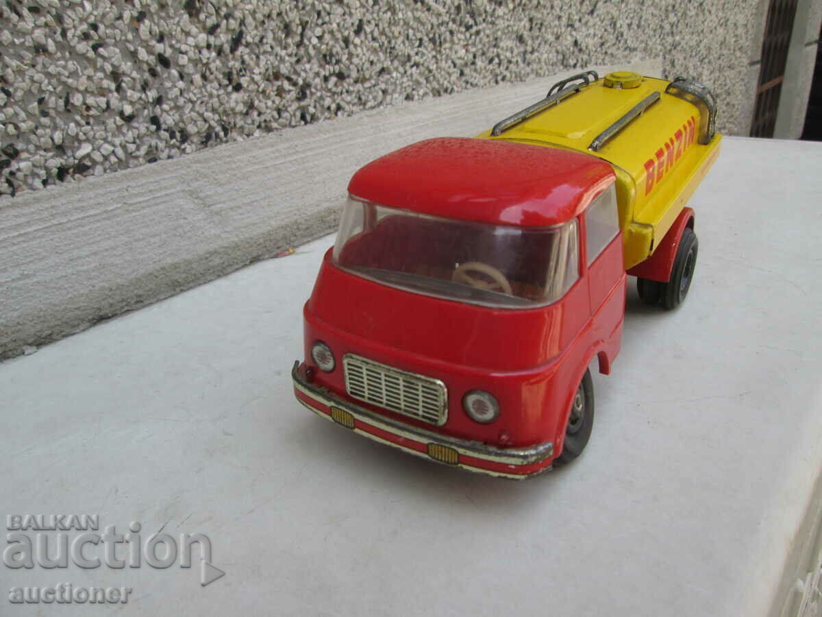 OLD GERMAN METAL TOY BENZIN TANK with price 120.00 BGN | € 61.36 OLD GERMAN METAL TOY BENZIN TANK with price 120.00 BGN | € 61.36