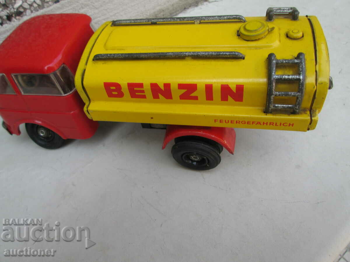 OLD GERMAN METAL TOY BENZIN TANK - 5 OLD GERMAN METAL TOY BENZIN TANK - 5