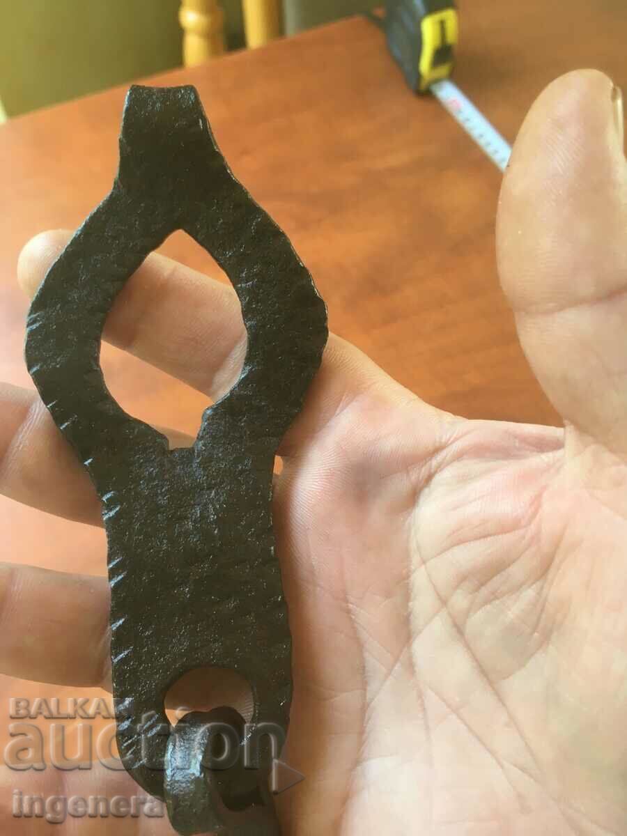 Auction OLD WROUGHT IRON LATCH LATCH Auction OLD WROUGHT IRON LATCH LATCH
